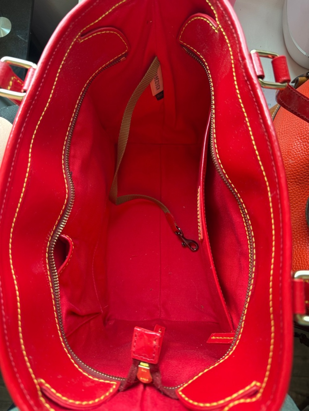 Dooney & Bourke Hand bag - Picture 5 of 5